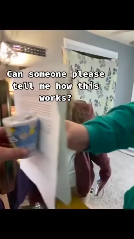 How Does the Mirror Know?