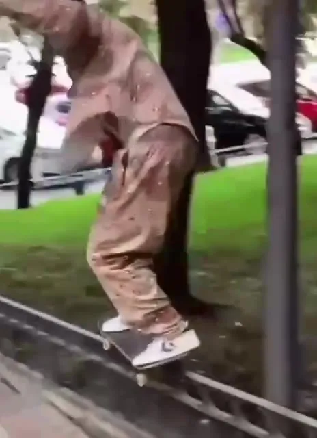 Неудачный трюк на перилах