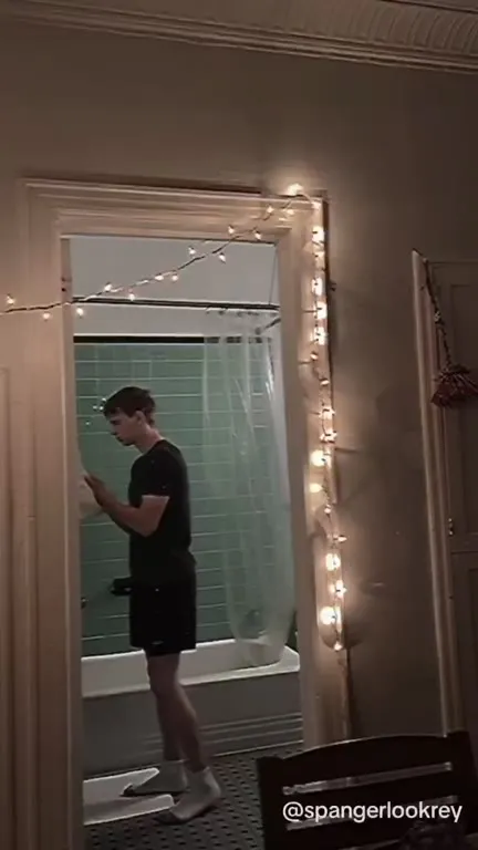 Leggy Man Finds a Creepy Surprise