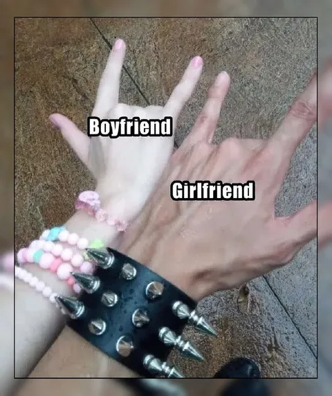 Spiked Girlfriend Hand