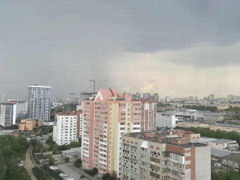 Город перед грозой