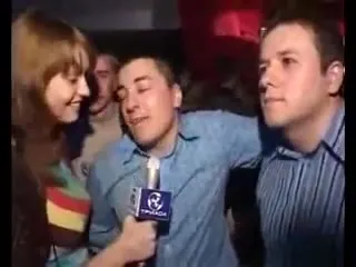 Очень плохая музыка в клубе