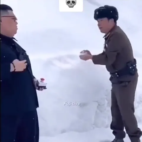 Ким Чен Ын и запретный кулак