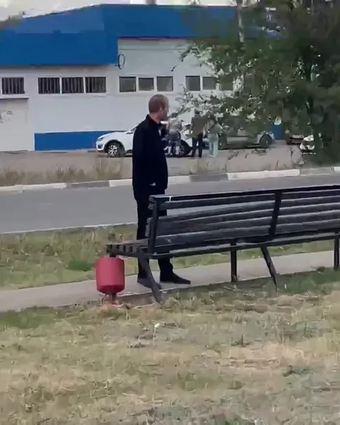 Не хочу поворачиваться к камере