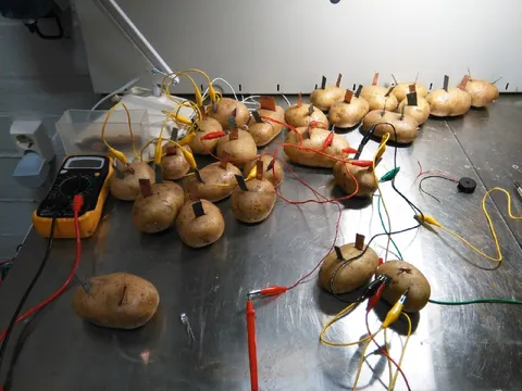 Картофельная электростанция