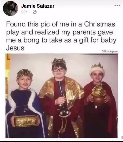 Christmas Play Bong Gift