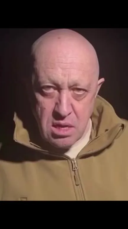 Так появился он