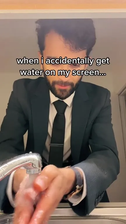When Water Reaches the Screen
