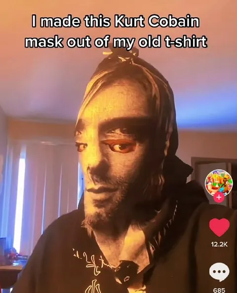Kurt Cobain T-shirt mask