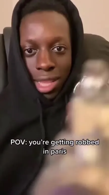Getting Robbed in Paris for Apple Pie