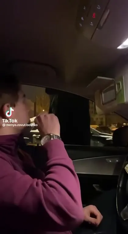 Пьяный разговор в машине