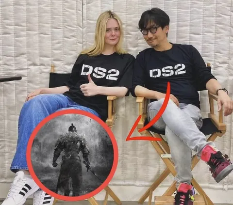 Kojima and Elle Fanning in DS2 shirts
