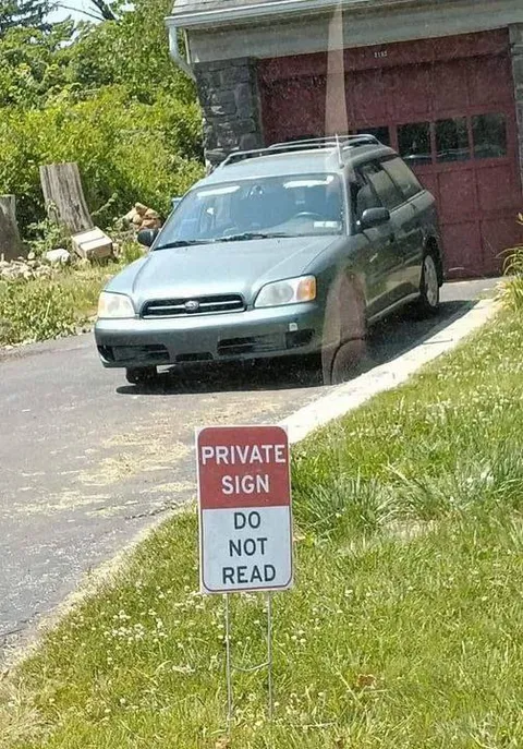 Private Sign Do Not Read