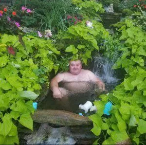 Пивной элементаль в водопаде