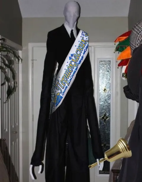 Slenderman Prom Winner
