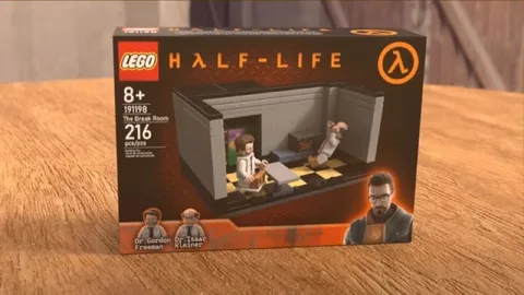 LEGO Half-Life Break Room Set