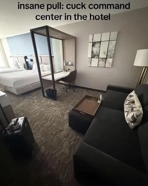Insane Pull Hotel Cuck Command Center