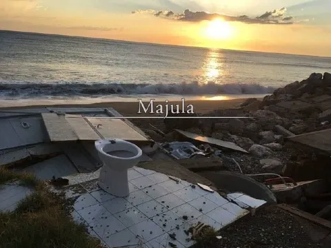 Majula Toilet Sunset
