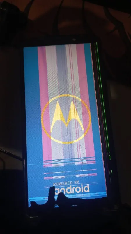 Broken Motorola Trans Flag Screen