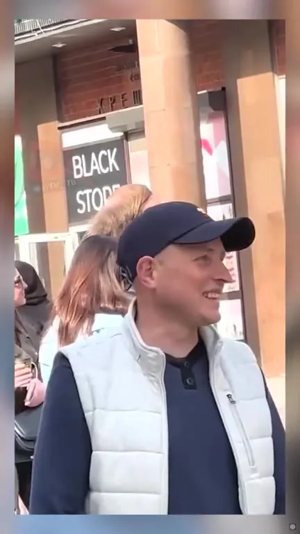 Случайная встреча на улице