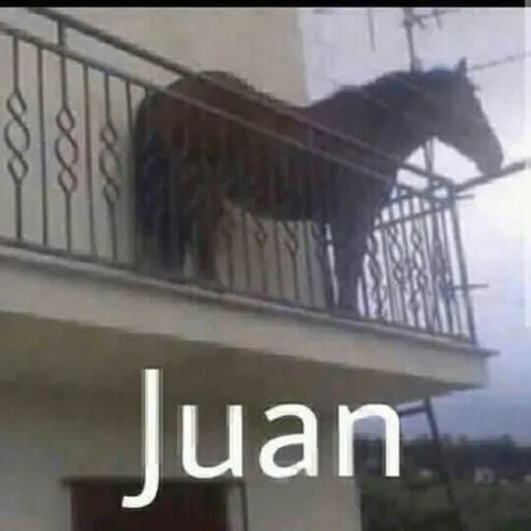 Juan en el balcón