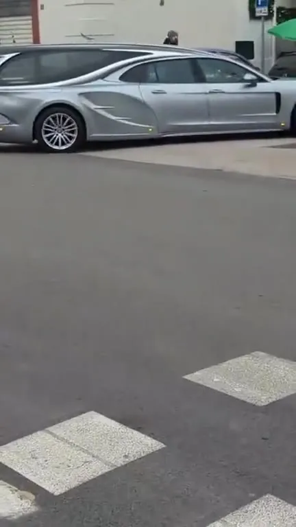 Катафалк класса люкс