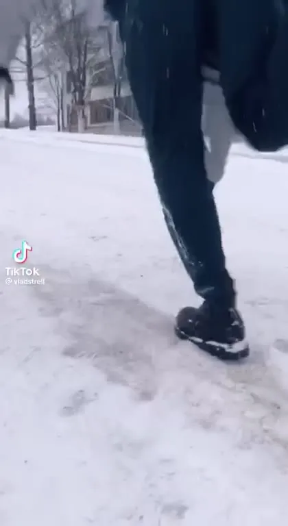 Зимний танец на льду