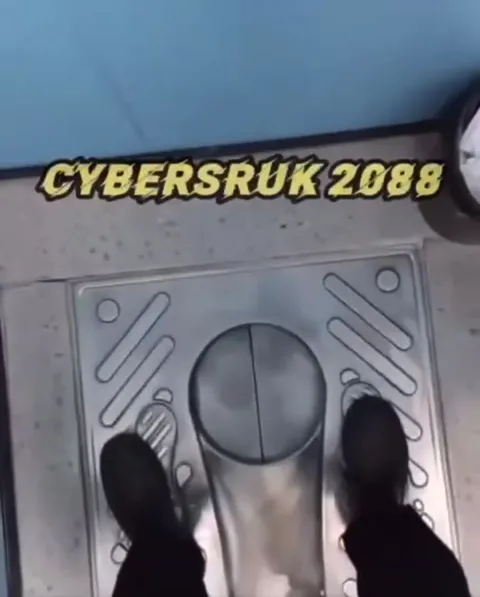 CYBERSRUK 2088 футуристический туалет