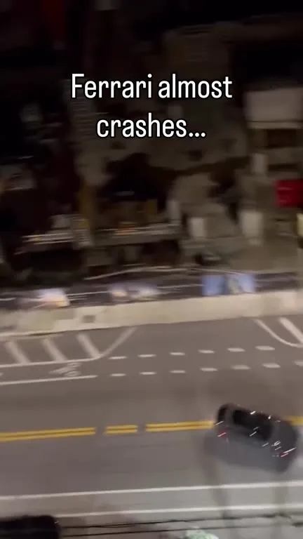 Ferrari Almost Crashes Into Palm Tree