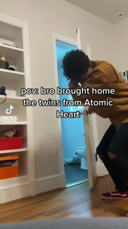 Atomic Heart Twins at the Door