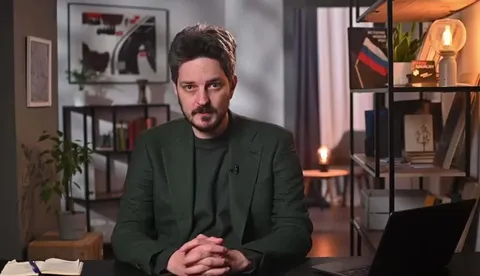 Серьёзный разговор перед камерой