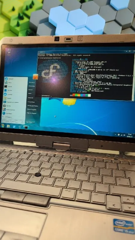 Hacker Laptop Terminal