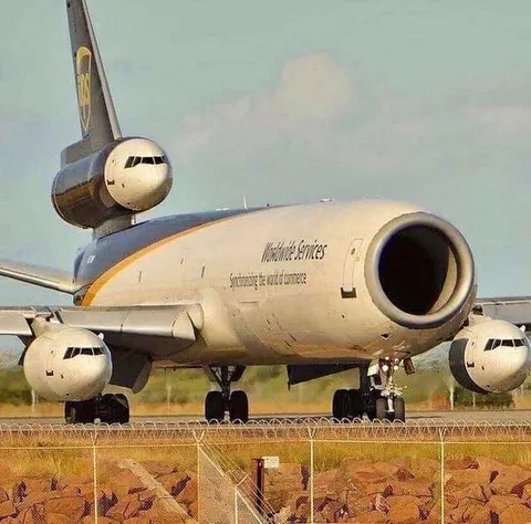 Airplanes Everywhere