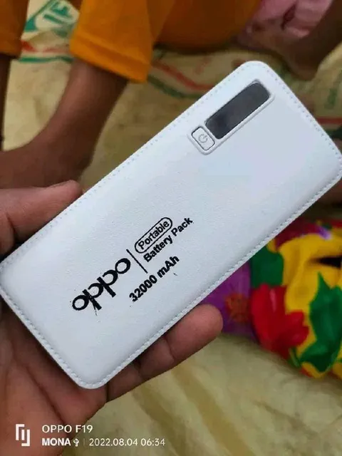 Fake OPPO 32000 mAh Power Bank