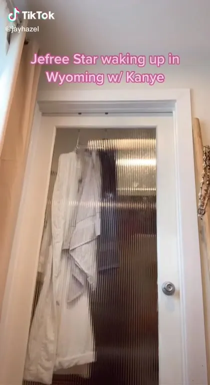 Jeffree Star Waking Up in Wyoming