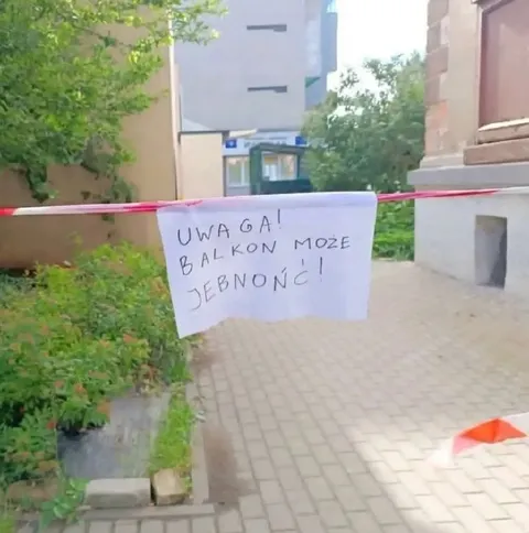 Uwaga, balkon może jebnąć