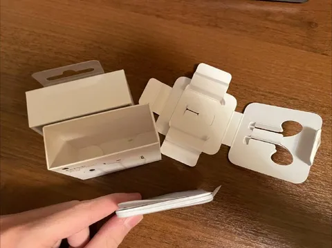 Экологичная упаковка Apple