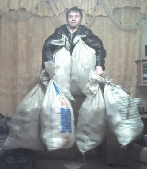 Увёз всё хозяйство