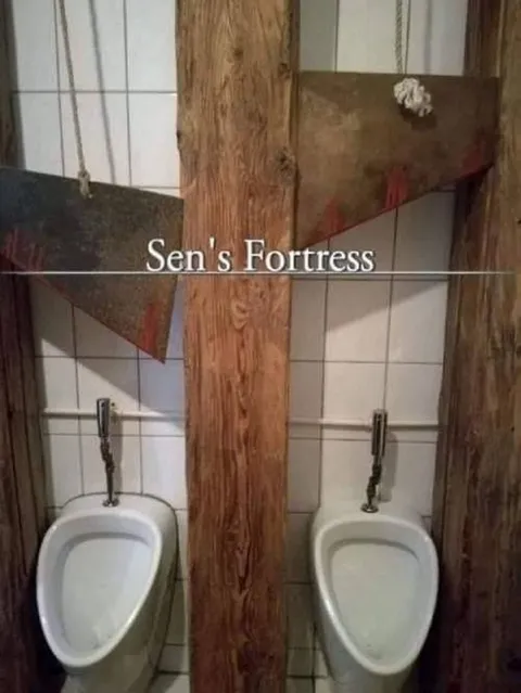 Sen's Fortress Urinals