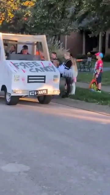 Free Candy Kid-Napping Van