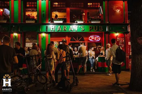 Ирландский паб Harat's Pub