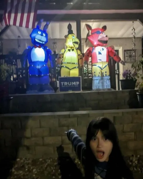 Trump Animatronics Surprise