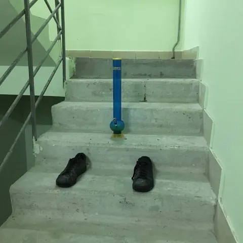 Неудачная попытка подняться по лестнице