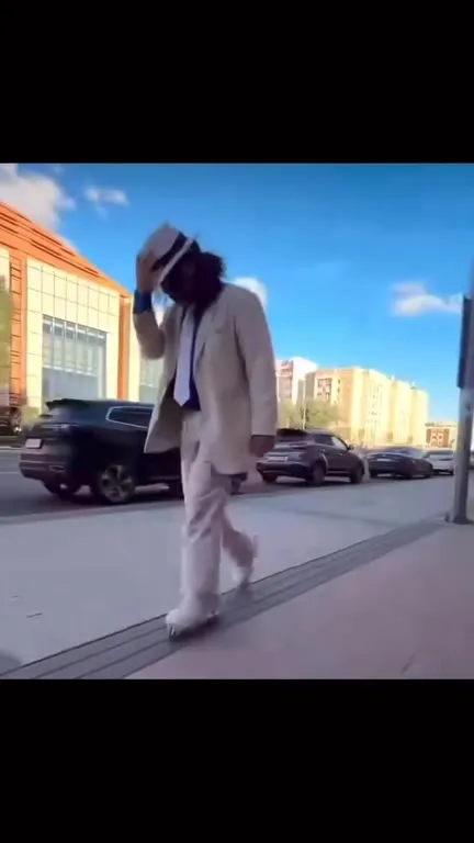 Лунная походка под Smooth Criminal
