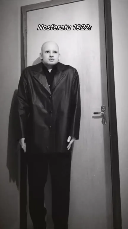 Nosferatu 1922 vs 2024