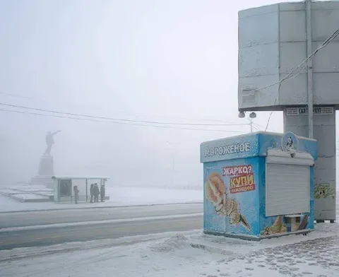 Жарко? Купи мороженое