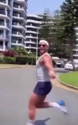 Самоуверенный бегун под Bad Guy