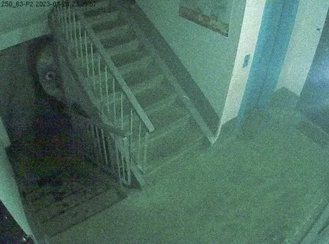 Странные лестницы ночью