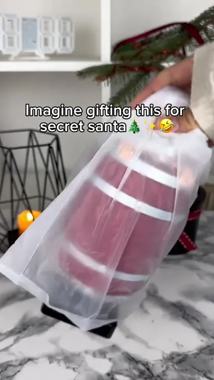 Santa Barrel Cigarette Case Reveal