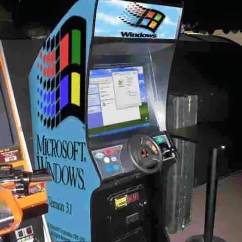 Windows 95 Arcade Cabinet